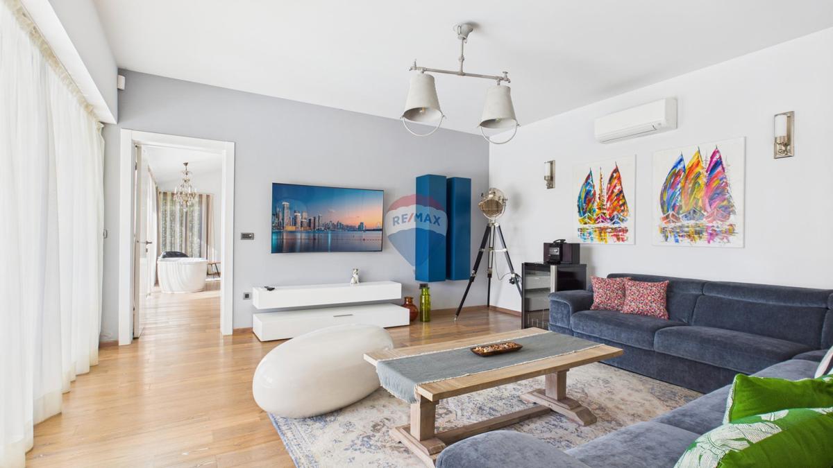 Hiša Sveti Lovreč, 230m2