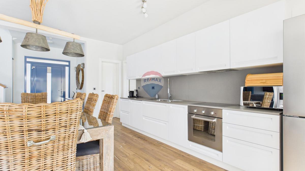 Hiša Sveti Lovreč, 230m2