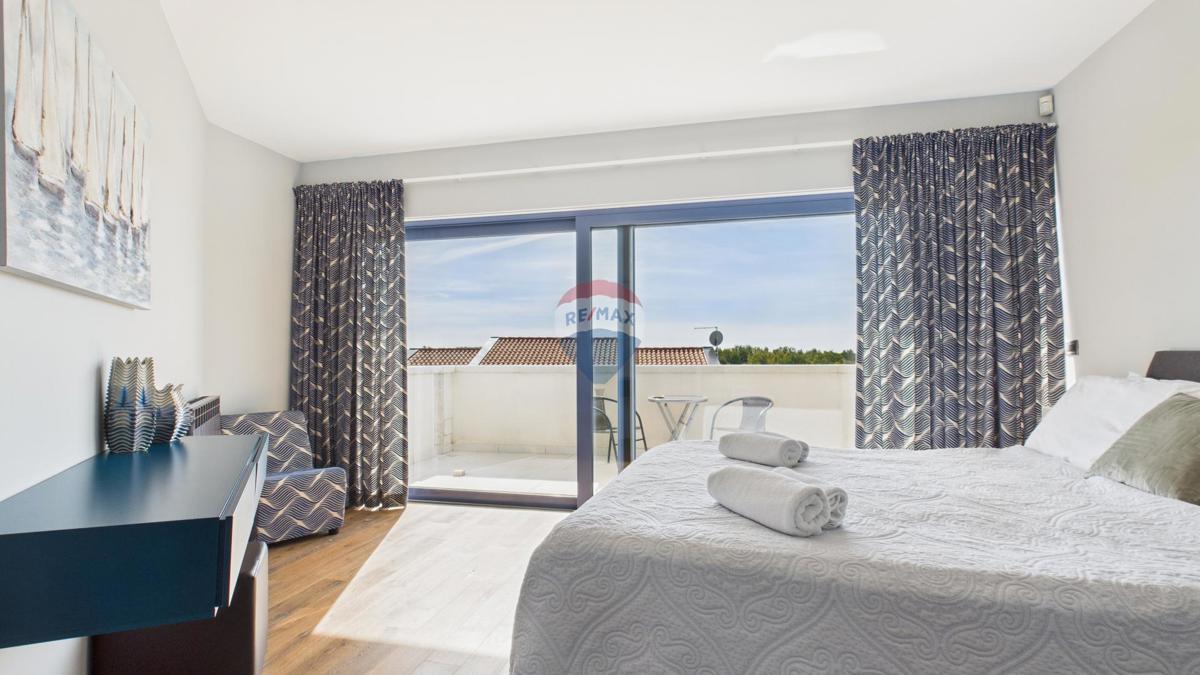 Hiša Sveti Lovreč, 230m2