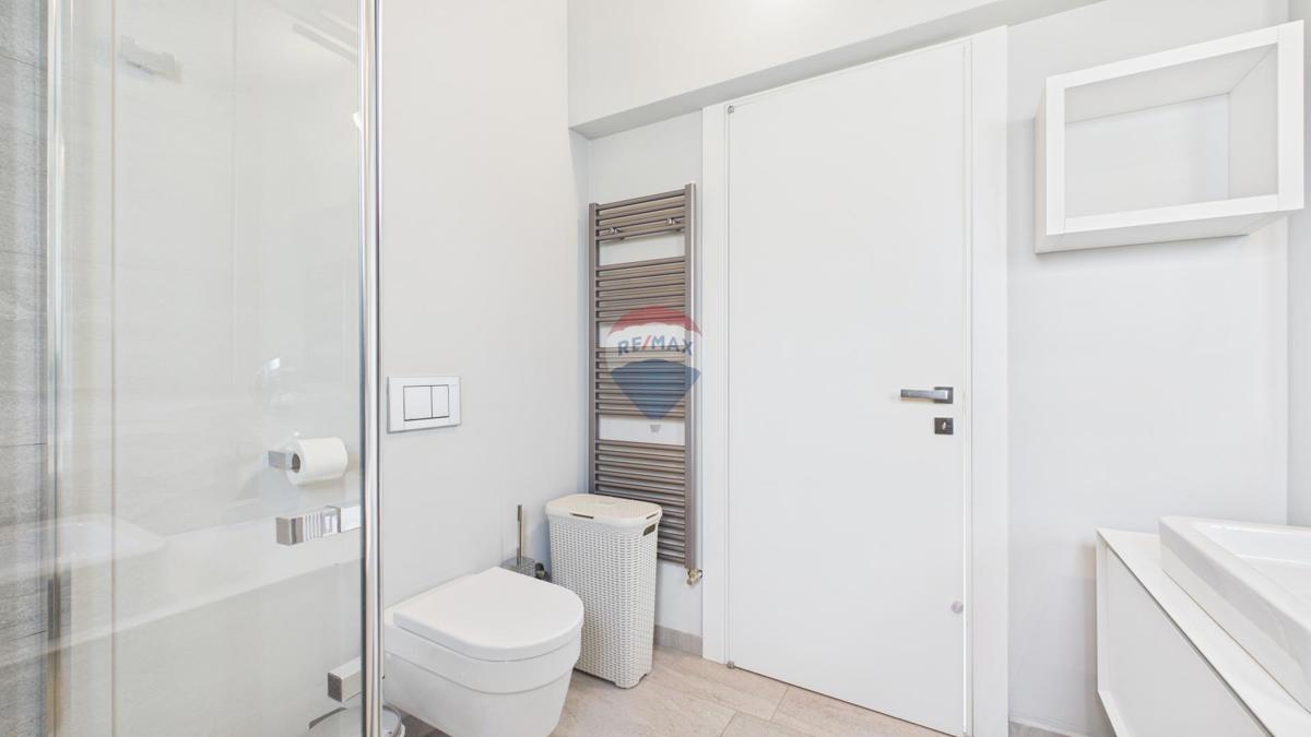 Hiša Sveti Lovreč, 230m2