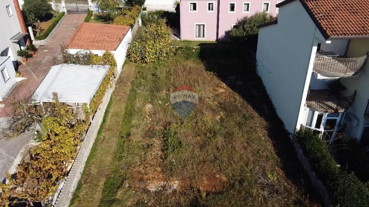 Stavbno zemljišče Poreč, 517m2