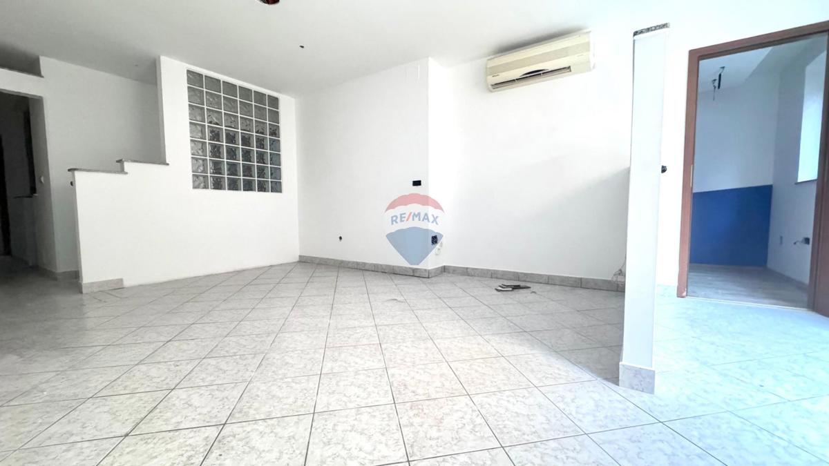 Stanovanje/Apartma Njivice, Omišalj, 67m2