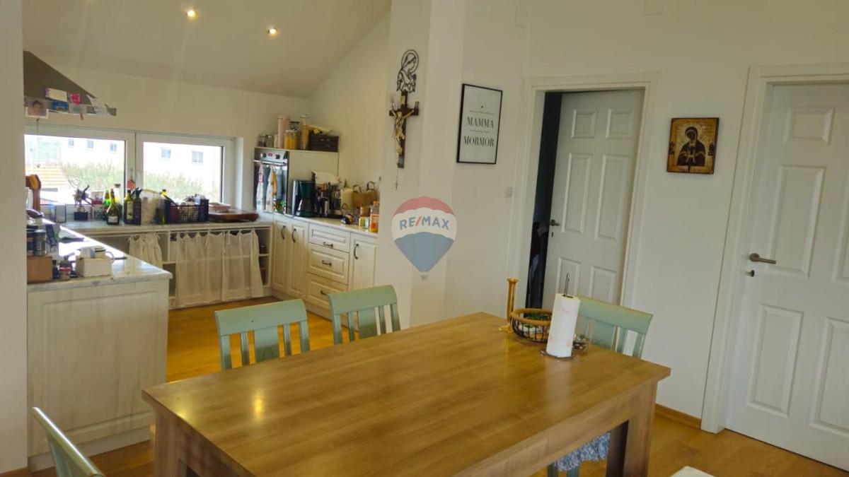 Stanovanje/Apartma Novaki, Sveta Nedelja, 90,61m2