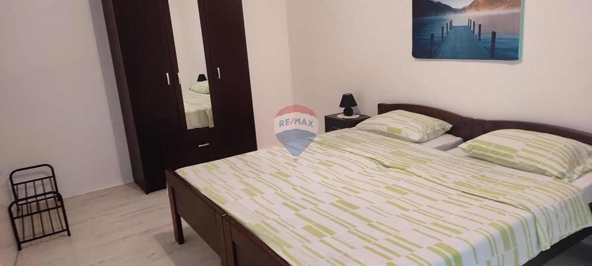 Hiša Prodol, Marčana, 400m2