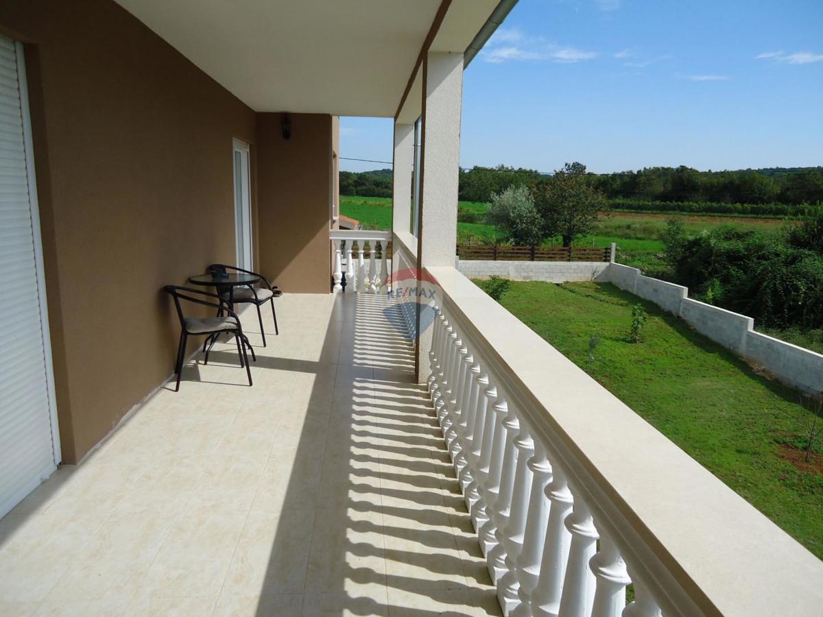 Hiša Prodol, Marčana, 400m2