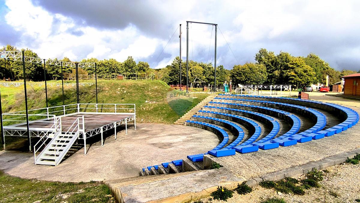 Barban, Istra – Gostinsko-Turistično Posestvo, 2,6 ha