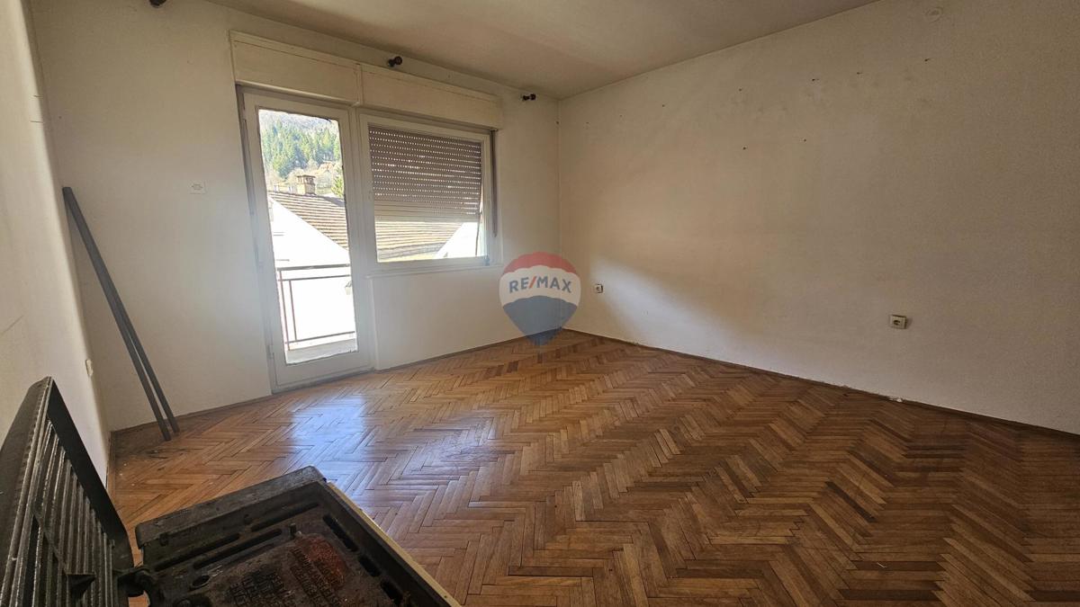 Stanovanje/Apartma Čabar, 61m2