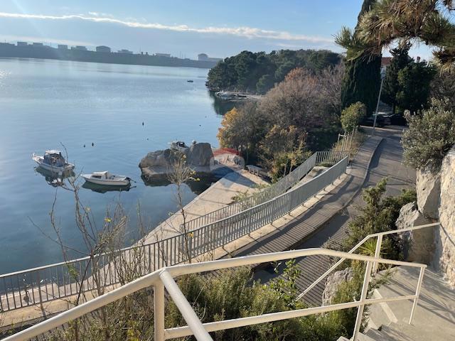 Hiša Omišalj, 306m2