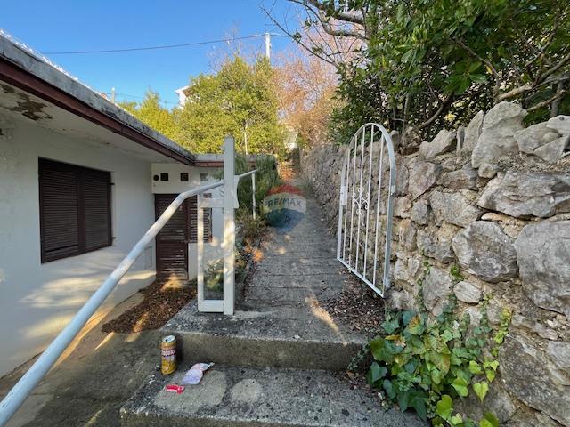 Hiša Omišalj, 306m2