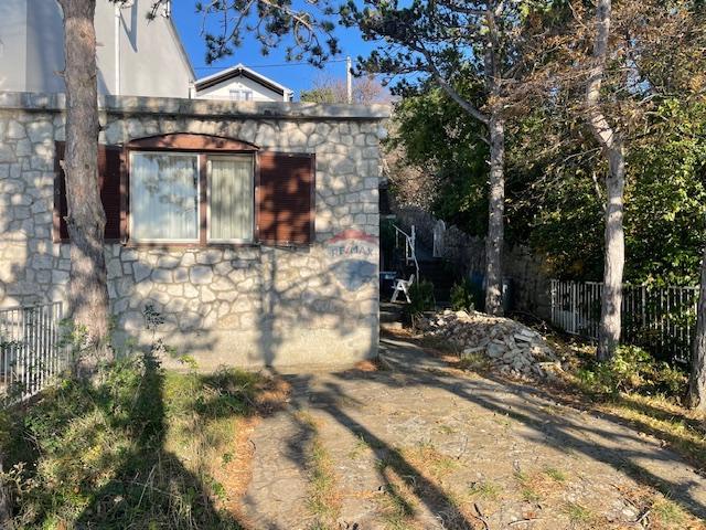 Hiša Omišalj, 306m2