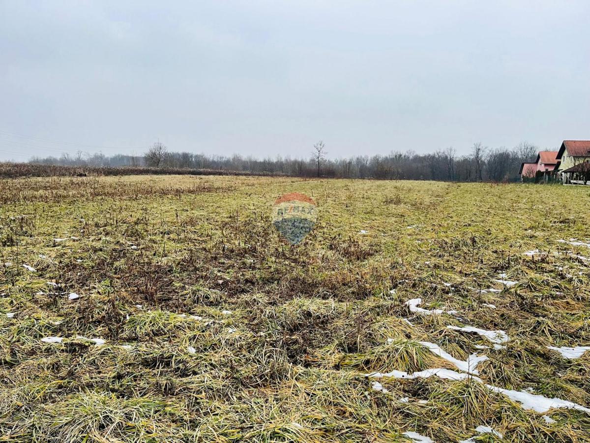 Stavbno zemljišče Kerestinec, Sveta Nedelja, 3.384m2