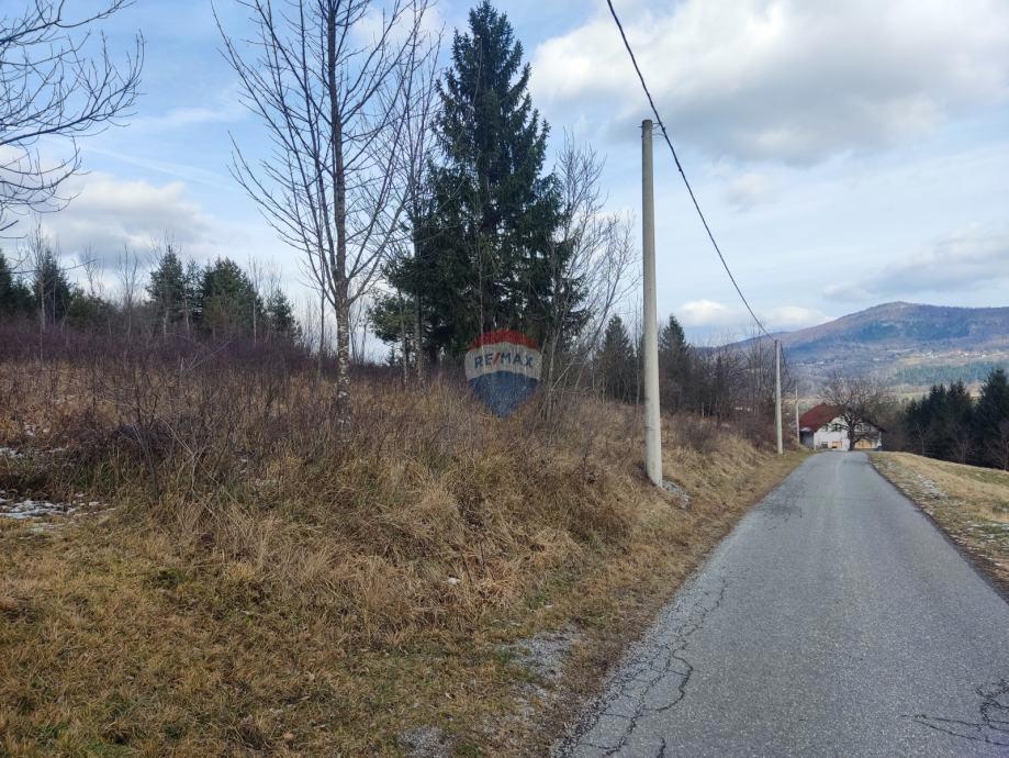 Stavbno zemljišče Vujnovići, Vrbovsko, 1.300m2