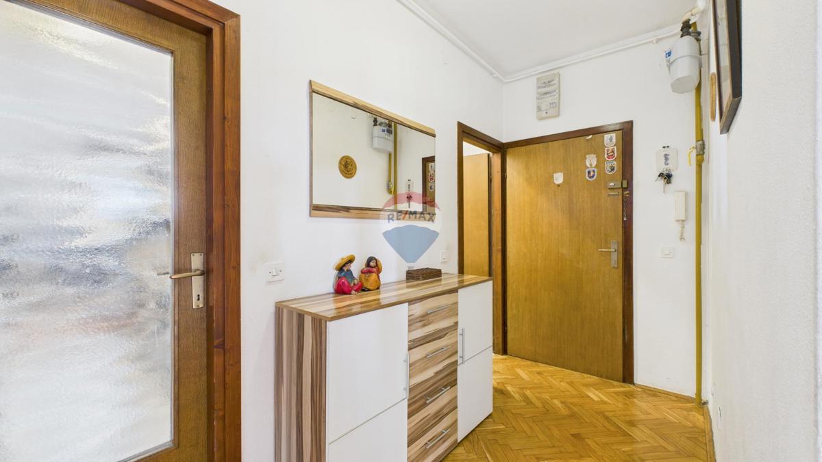 Stanovanje/Apartma Sesvetski Kraljevec, Sesvete, 92,41m2