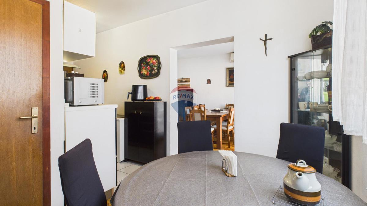 Stanovanje/Apartma Sesvetski Kraljevec, Sesvete, 92,41m2