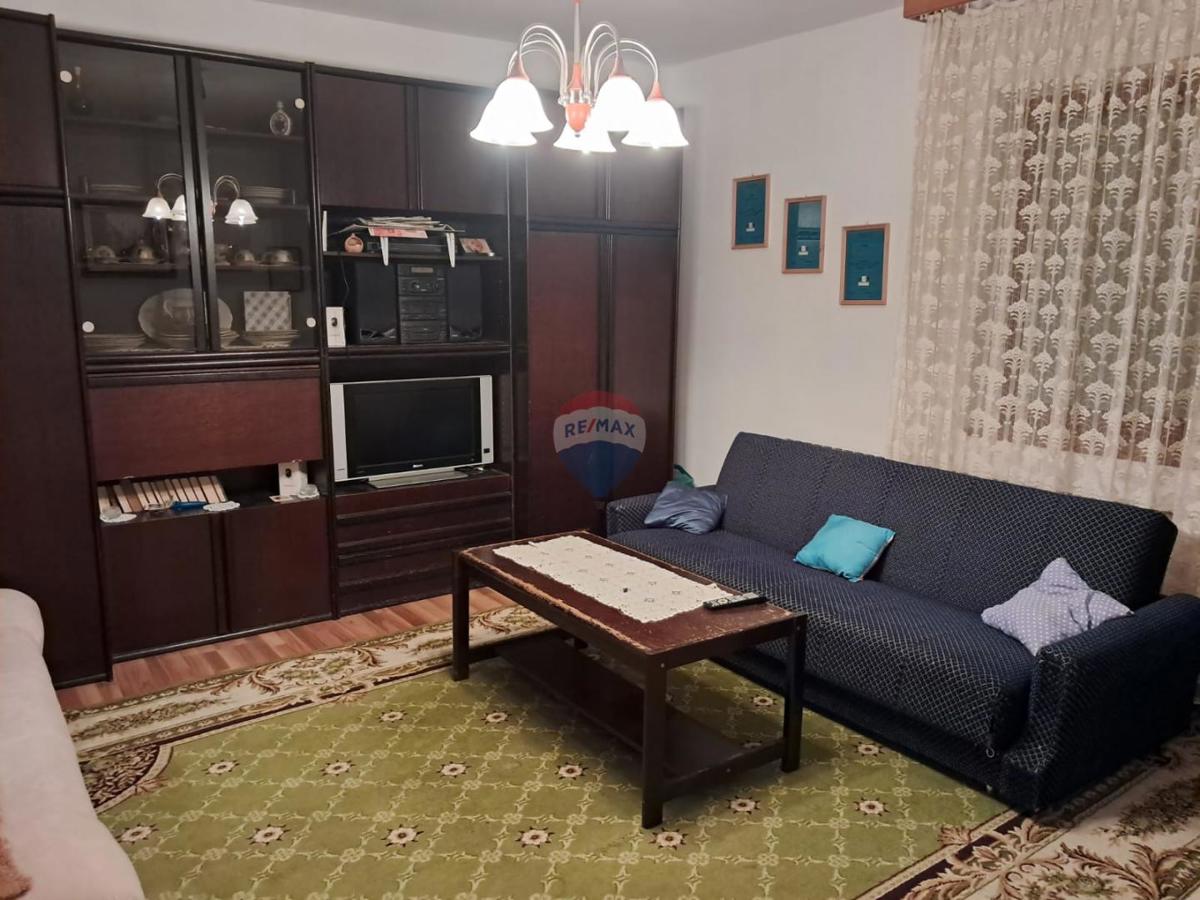 Hiša Bijeljevina Orahovička, Orahovica, 198m2