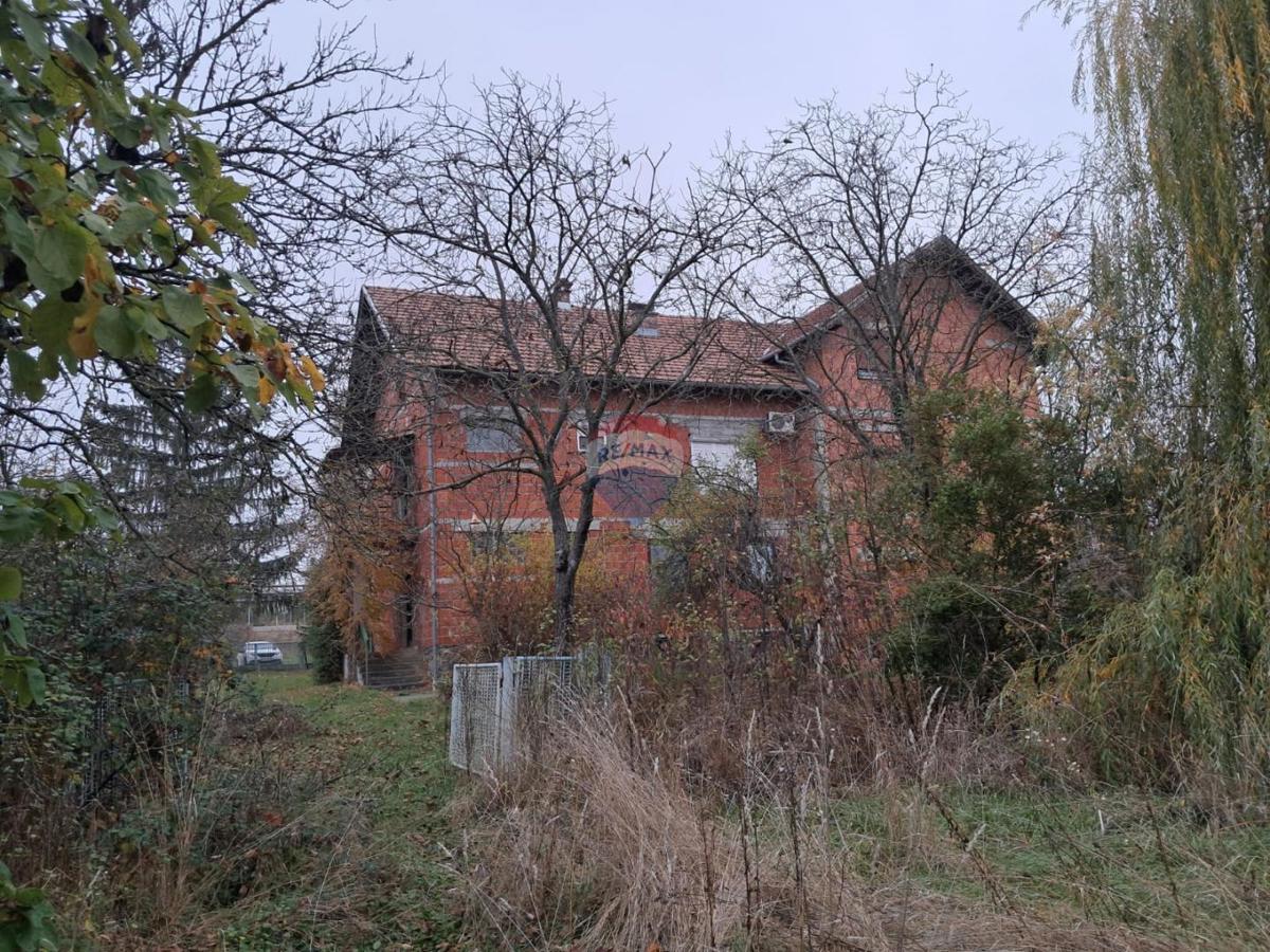 Hiša Bijeljevina Orahovička, Orahovica, 198m2