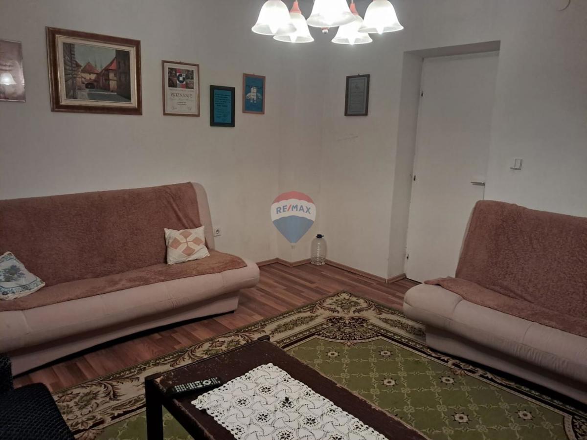 Hiša Bijeljevina Orahovička, Orahovica, 198m2