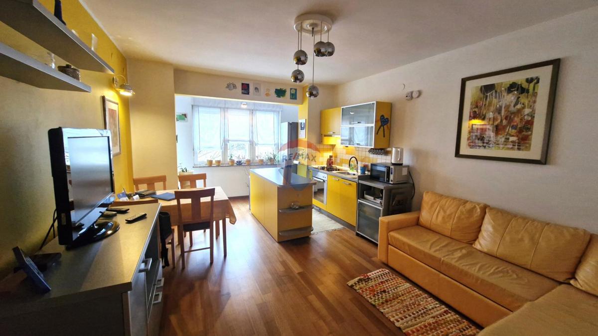 Stanovanje/Apartma Centar, Pula, 62m2