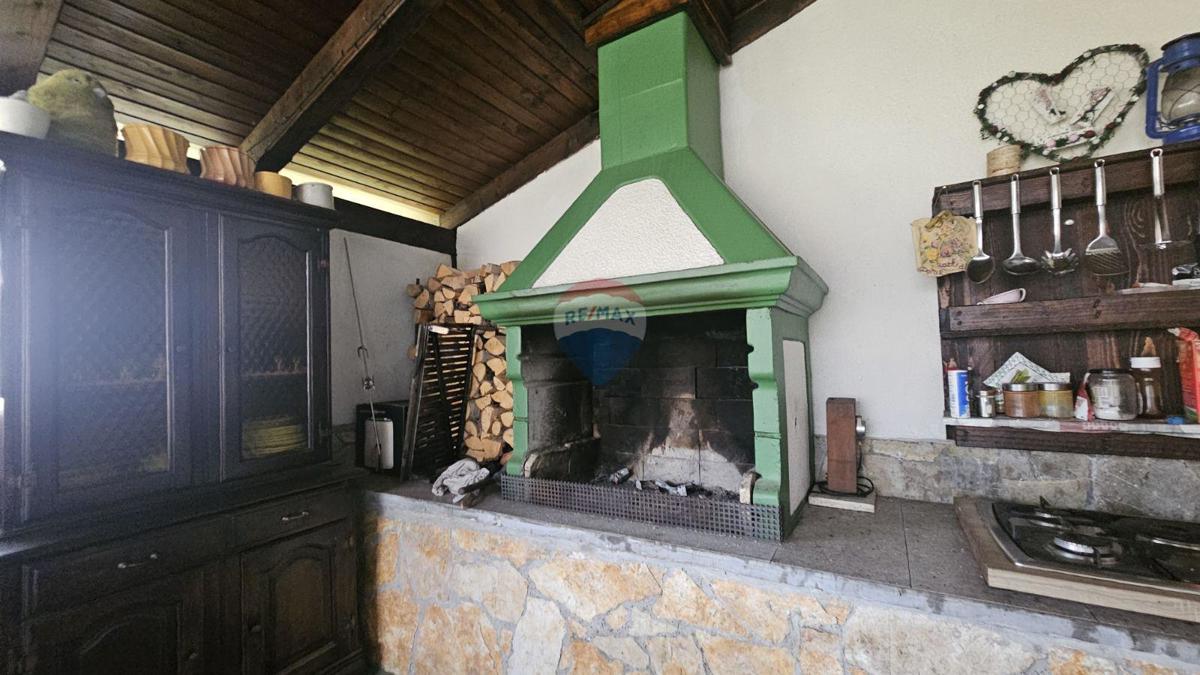 Stanovanje/Apartma Delnice, 168m2