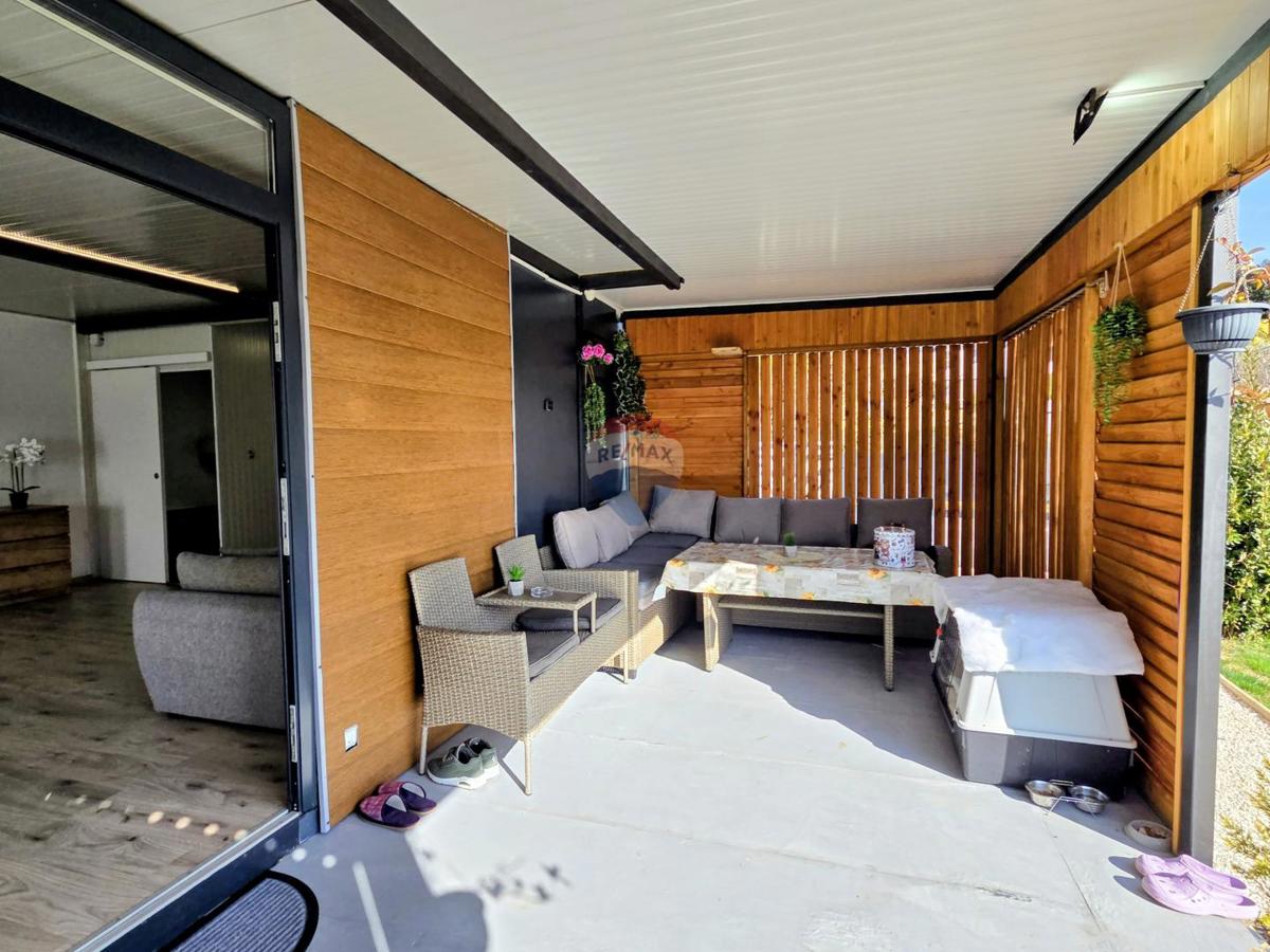 Stavbno zemljišče Rovinj, 645m2