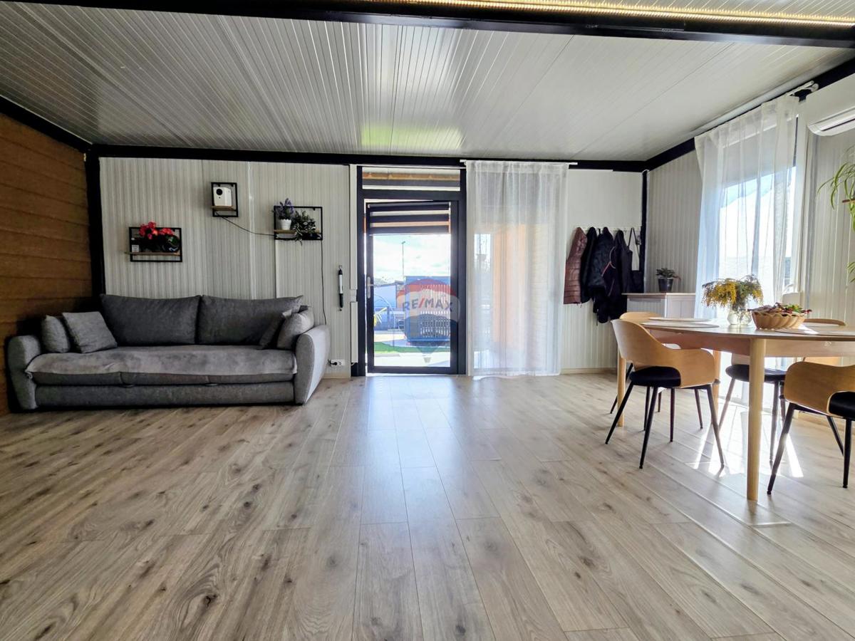 Stavbno zemljišče Rovinj, 645m2