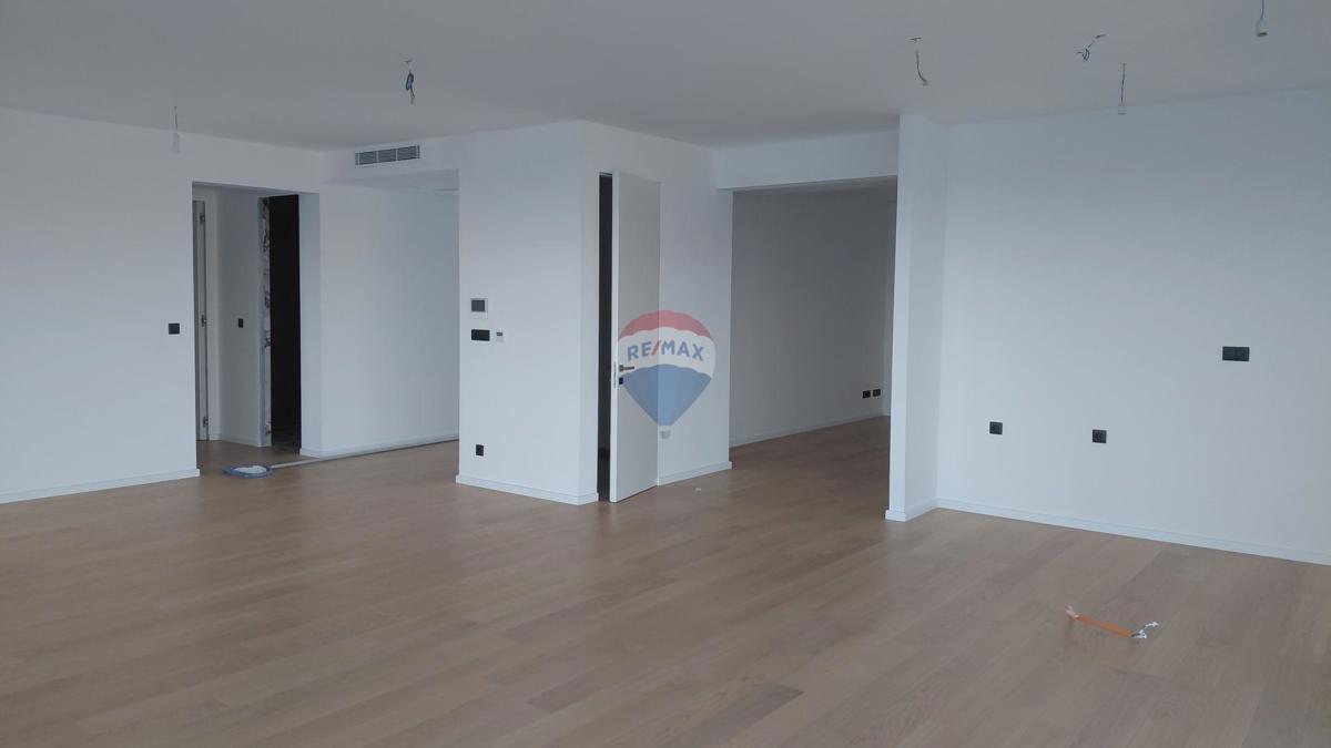 Stanovanje/Apartma Punta Kolova, Opatija, 217,01m2