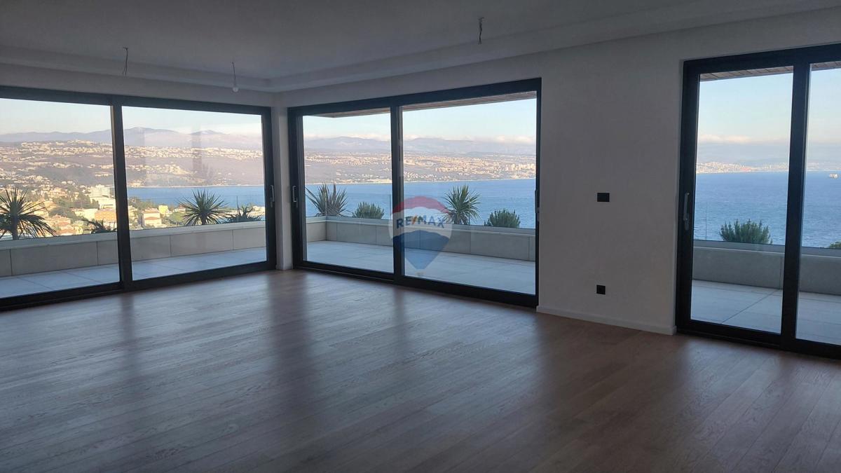 Stanovanje/Apartma Punta Kolova, Opatija, 217,01m2
