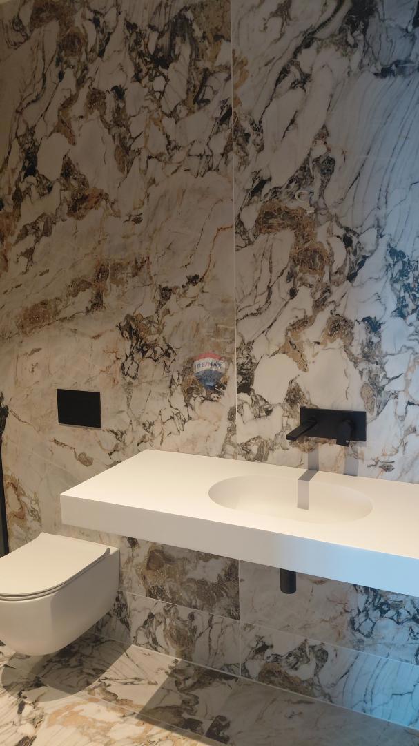 Stanovanje/Apartma Punta Kolova, Opatija, 217,01m2