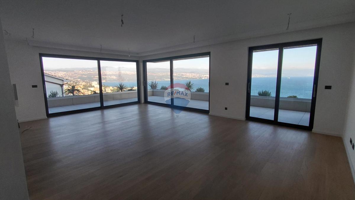 Stanovanje/Apartma Punta Kolova, Opatija, 217,01m2