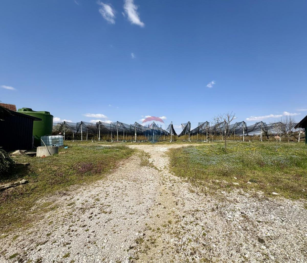 Stavbno zemljišče Novoselec, Križ, 12,26m2