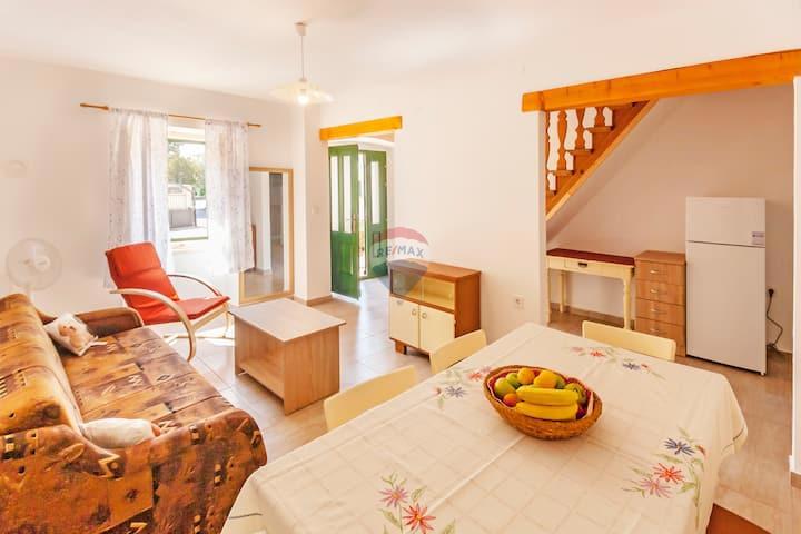 Hiša Marčana, 122m2