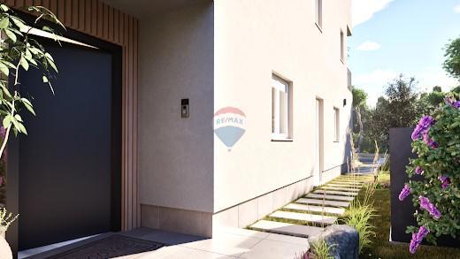 Lovrečica – Dvojček kot investicija ob morju