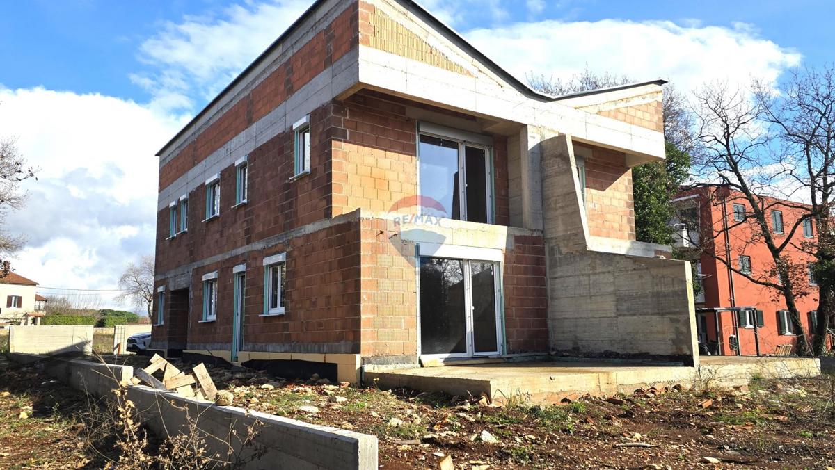 Lovrečica – Dvojček kot investicija ob morju