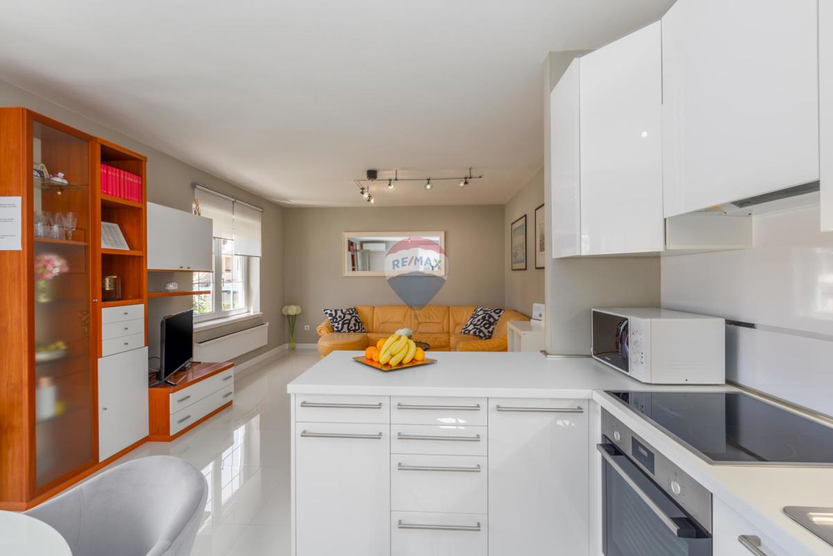 Stanovanje/Apartma Funtana, 65,87m2