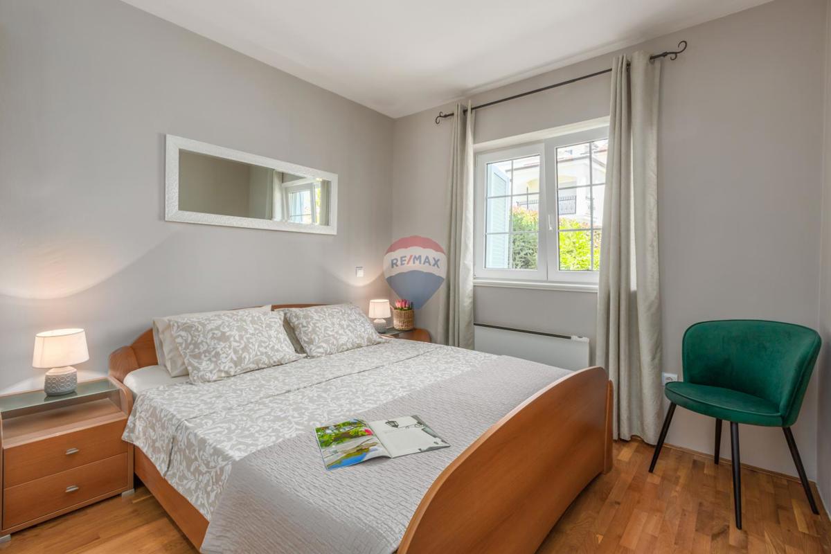 Stanovanje/Apartma Funtana, 65,87m2