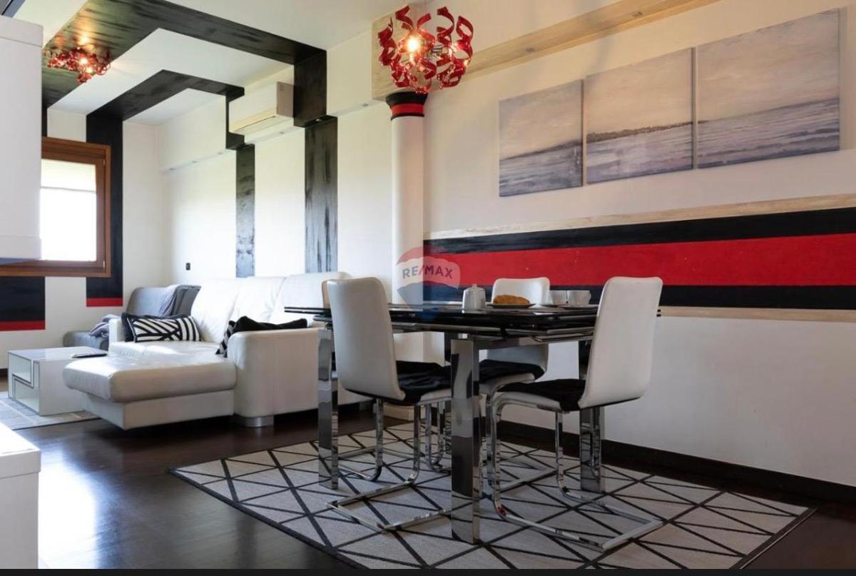 Stanovanje/Apartma Rovinj, 61,50m2