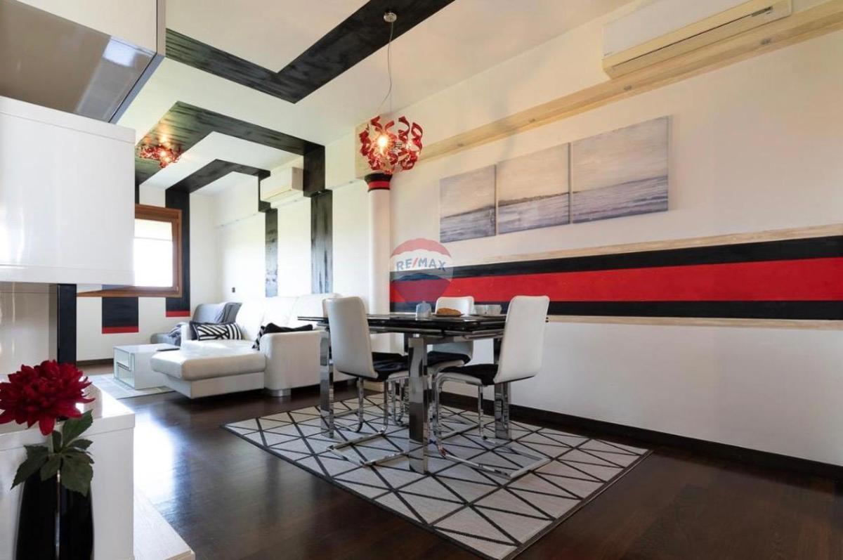 Stanovanje/Apartma Rovinj, 61,50m2