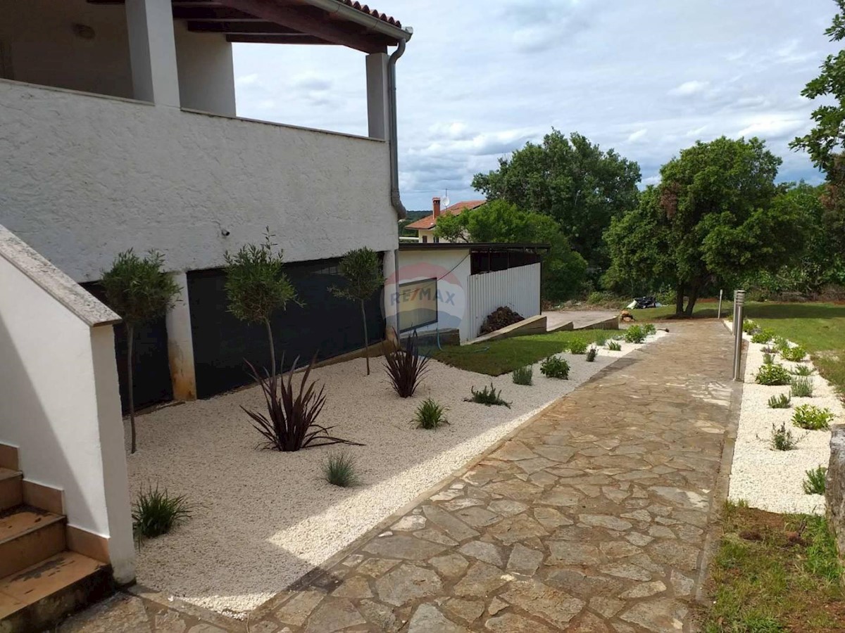 Hiša Pomer, Medulin, 1.350m2