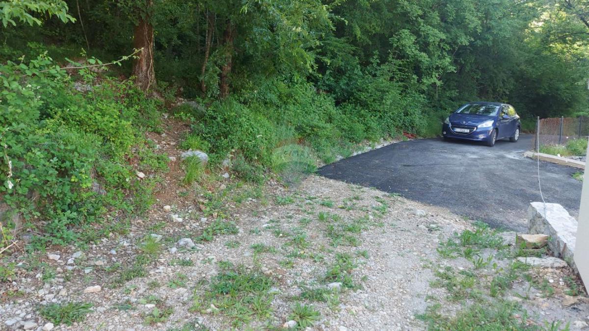 Stavbno zemljišče Matulji, 650m2