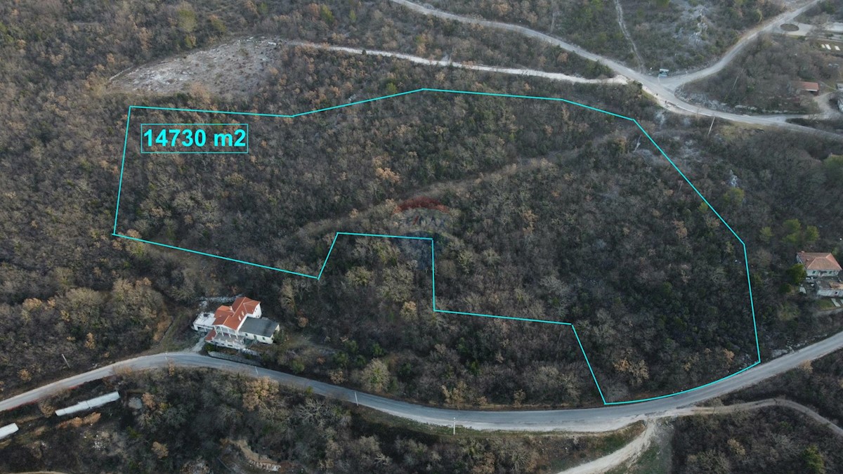 Trget, Raša, 14.730m2