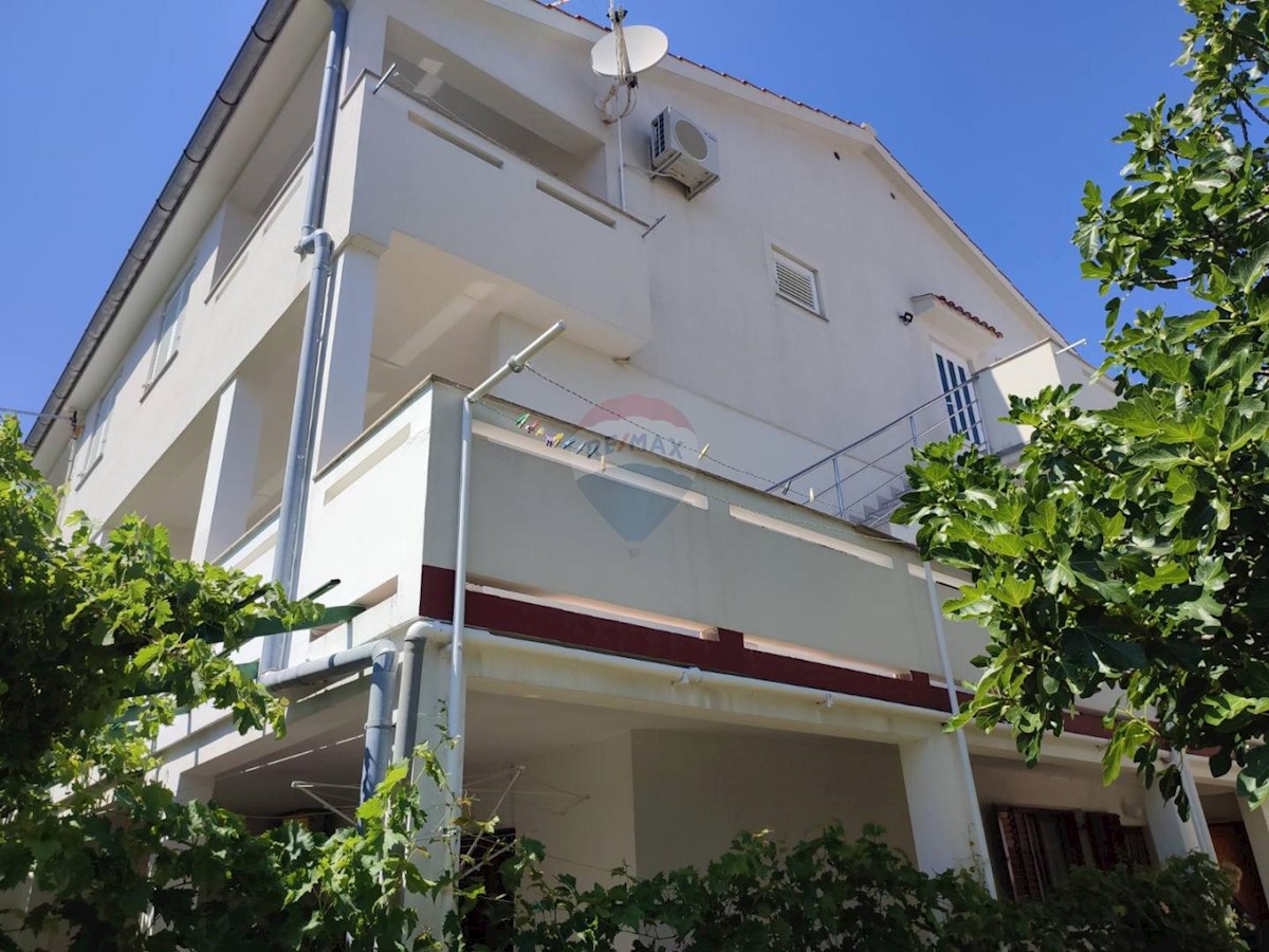 Hiša Baška, 190m2