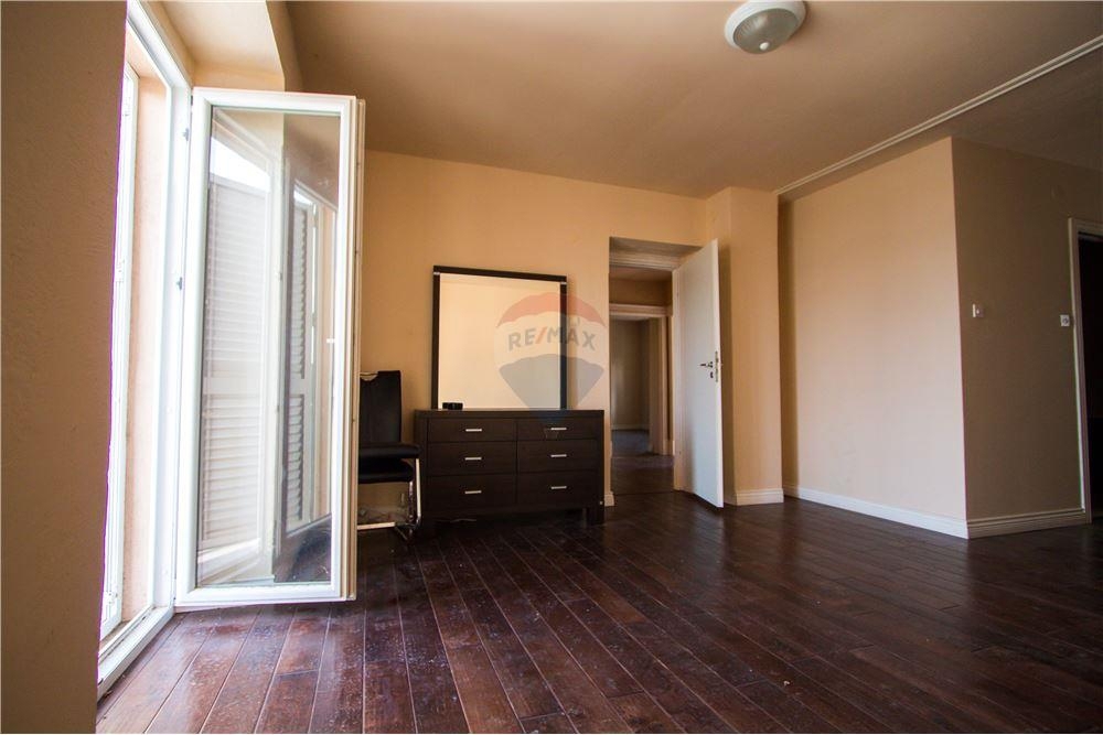 Hiša Gornji Karin, Obrovac, 408m2