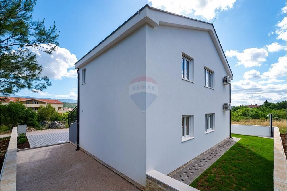 Apartma Posedarje, 89m2