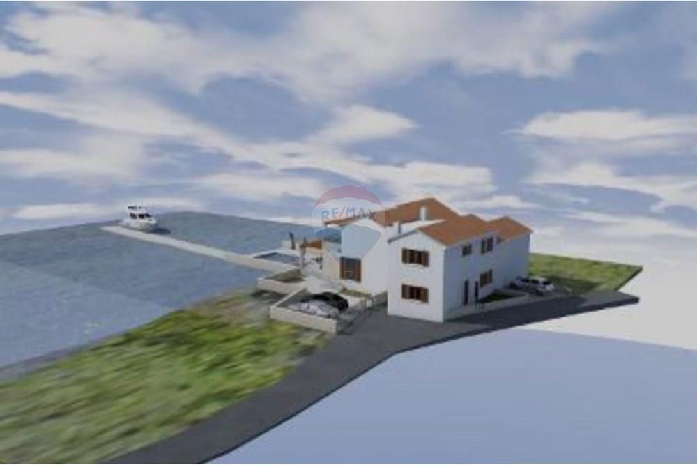 Hiša Sutomišćica, Preko, 170m2