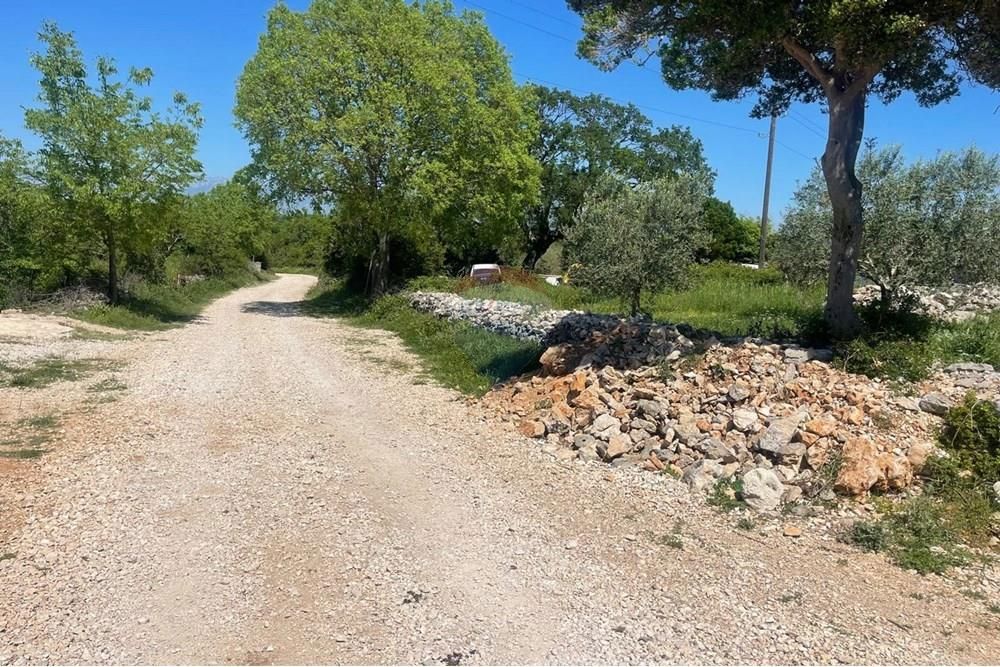 Zemljišče Debeljak, Sukošan, 1.615m2