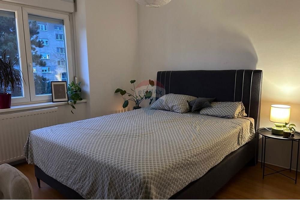 Stanovanje Trnje, 55m2