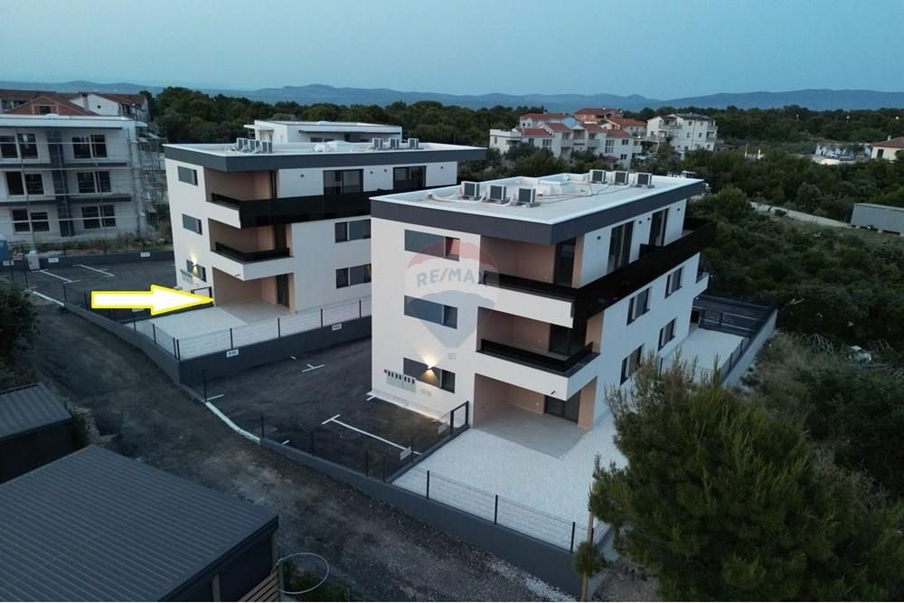Stanovanje Pakoštane, 82,49m2