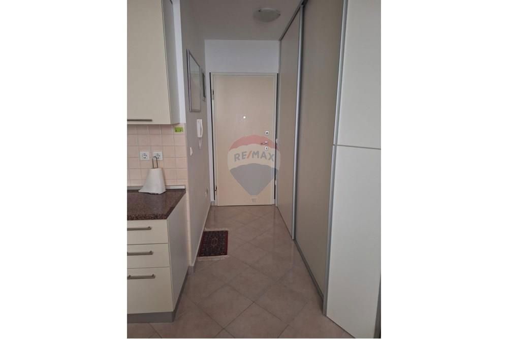 Stanovanje Novalja, 52,60m2