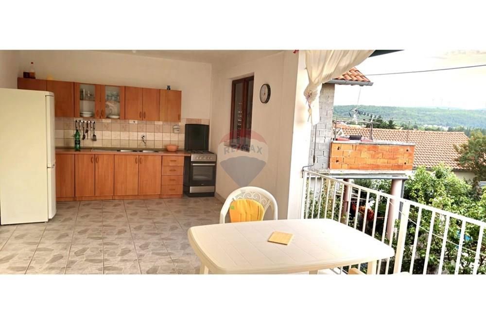 Hiša Gornji Karin, Obrovac, 122,65m2