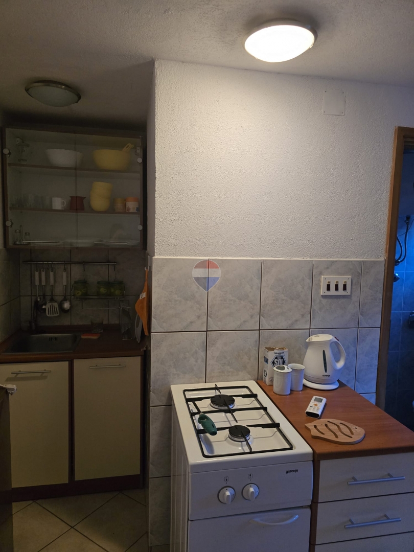 Hiša Gornji Karin, Obrovac, 122,65m2